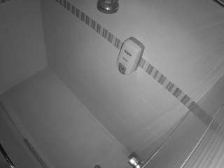 voyeurcam jb shower 16